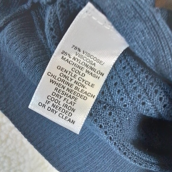 LOFT Open Knit Sweater Tunic Size Small Blue w/ Button Up Side Seams - Picture 8 of 11